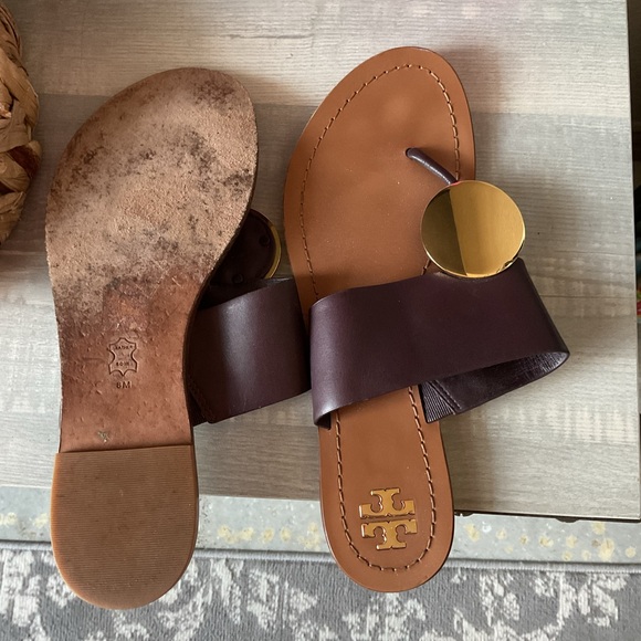 Tory Burch Patos DisK Flat Sandal Slip On Thong Leather Brown Goldtone Open Toe - Picture 12 of 12